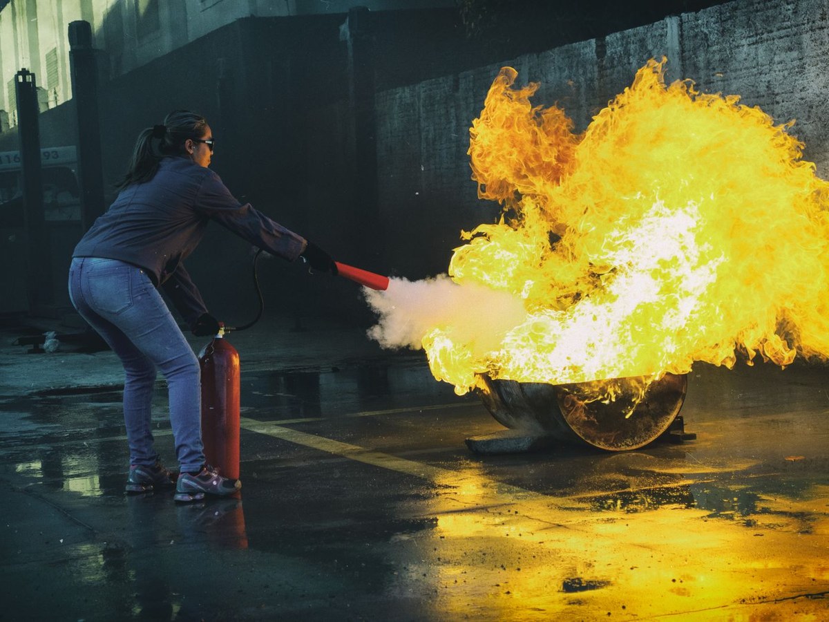 Curso NR-23 — NR-23 — Noções de Combate a Incêndio